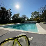 2 Maisons Privatives Avec Piscine Et Prázdninový dům Grues