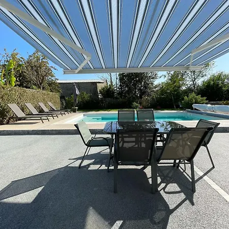 2 Maisons Privatives Avec Piscine Et *
