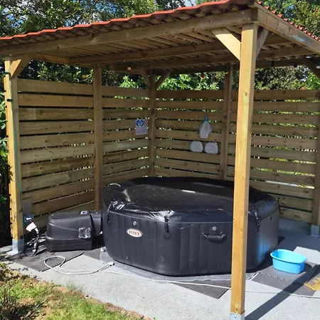 2 Maisons Privatives Avec Piscine Et