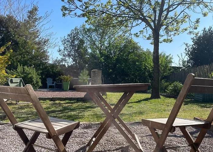 2 Maisons Privatives Avec Piscine Et Vakantiehuis