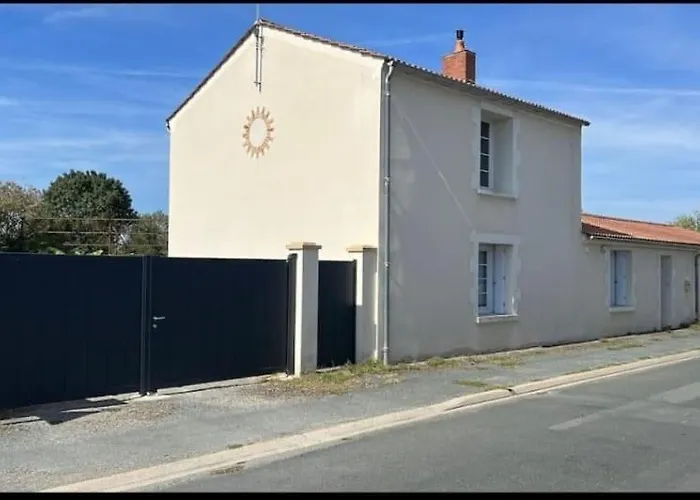 2 Maisons Privatives Avec Piscine Et