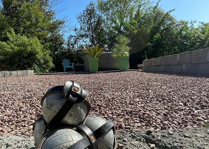 2 Maisons Privatives Avec Piscine Et *